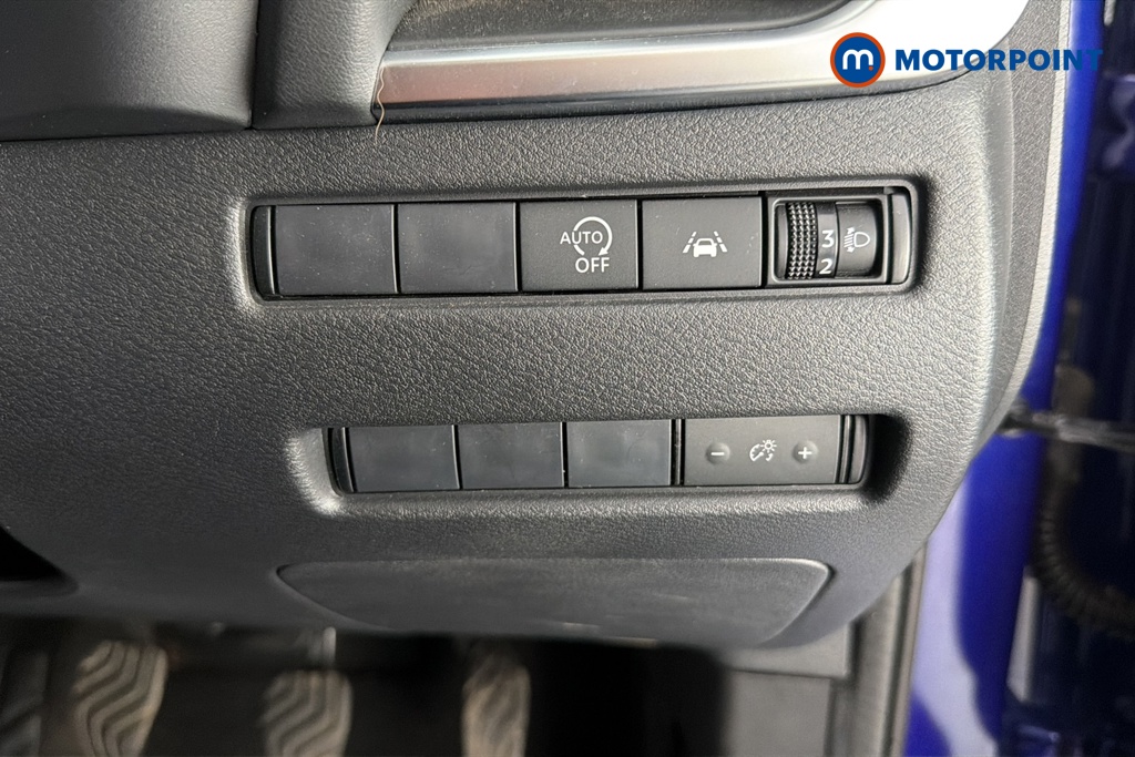 Nissan Qashqai Visia Manual Petrol SUV - Stock Number (1644556) - 11th supplementary image