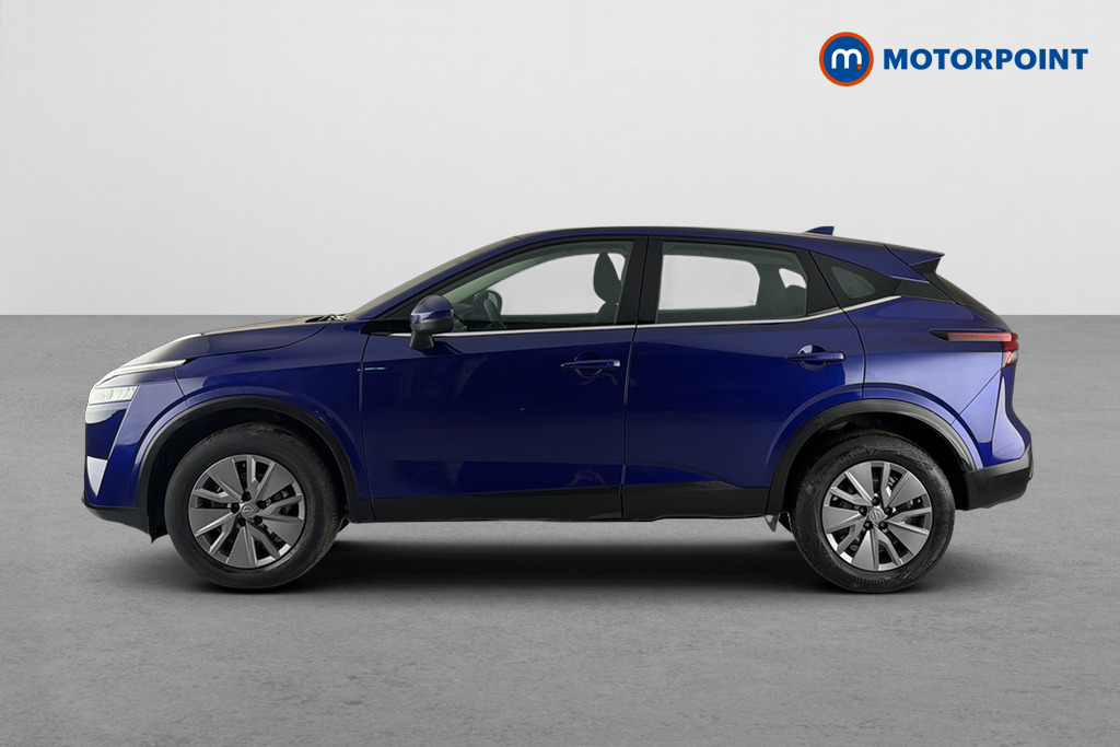 Nissan Qashqai Visia Manual Petrol SUV - Stock Number (1644556) - Drivers side