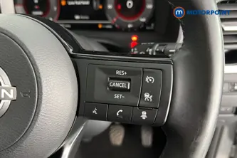 Nissan Qashqai N-Connecta Manual Petrol SUV - Stock Number (1644558) - 3rd supplementary image