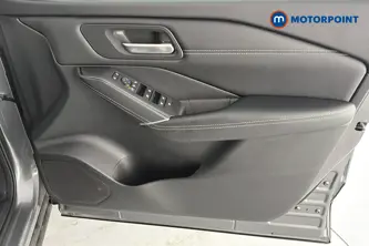 Nissan Qashqai N-Connecta Manual Petrol SUV - Stock Number (1644558) - 18th supplementary image