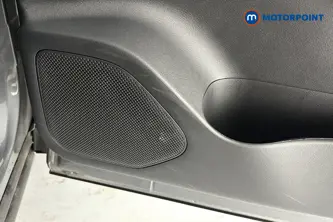 Nissan Qashqai N-Connecta Manual Petrol SUV - Stock Number (1644558) - 21st supplementary image