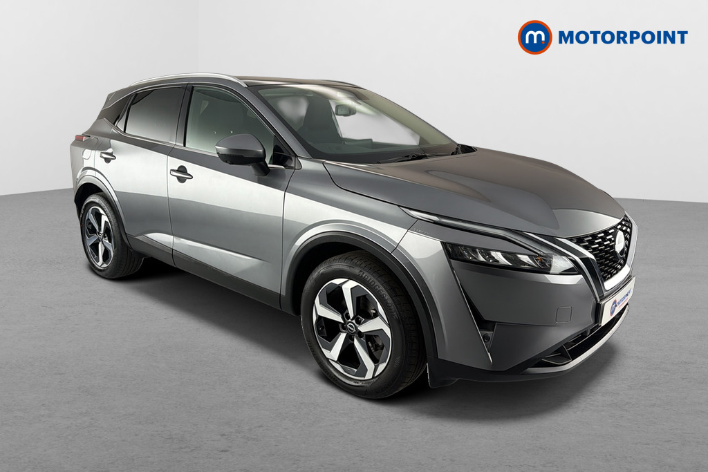 Nissan Qashqai N-Connecta Manual Petrol SUV - Stock Number (1644558) - Drivers side front corner