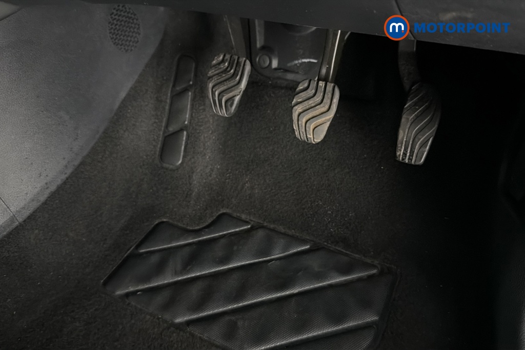 Nissan Qashqai N-Connecta Manual Petrol SUV - Stock Number (1644558) - 24th supplementary image