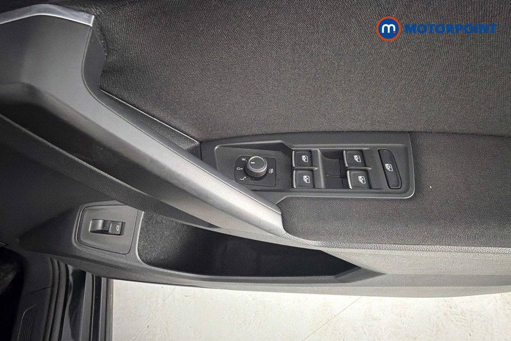 Volkswagen Tiguan Allspace Life Automatic Petrol SUV - Stock Number (1644620) - 20th supplementary image