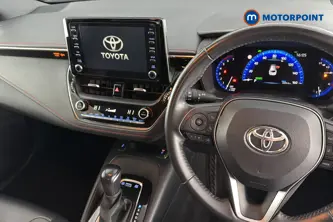 Toyota Corolla Excel Automatic Petrol-Electric Hybrid Estate - Stock Number (1645050) - 1st supplementary image