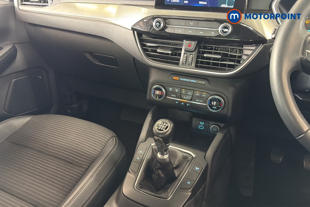 Ford Kuga Titanium First Edition Manual Petrol SUV - Stock Number (1645060) - 15th supplementary image
