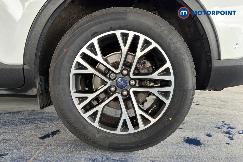 Ford Kuga Titanium First Edition Manual Petrol SUV - Stock Number (1645060) - 45th supplementary image