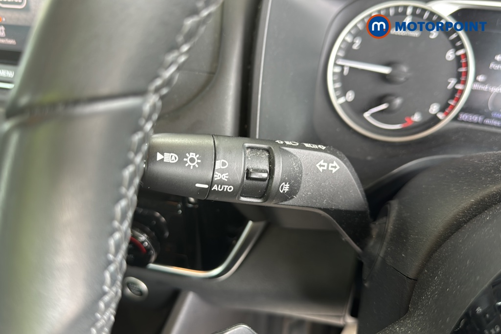 Nissan Qashqai Acenta Premium Automatic Petrol SUV - Stock Number (1645150) - 5th supplementary image