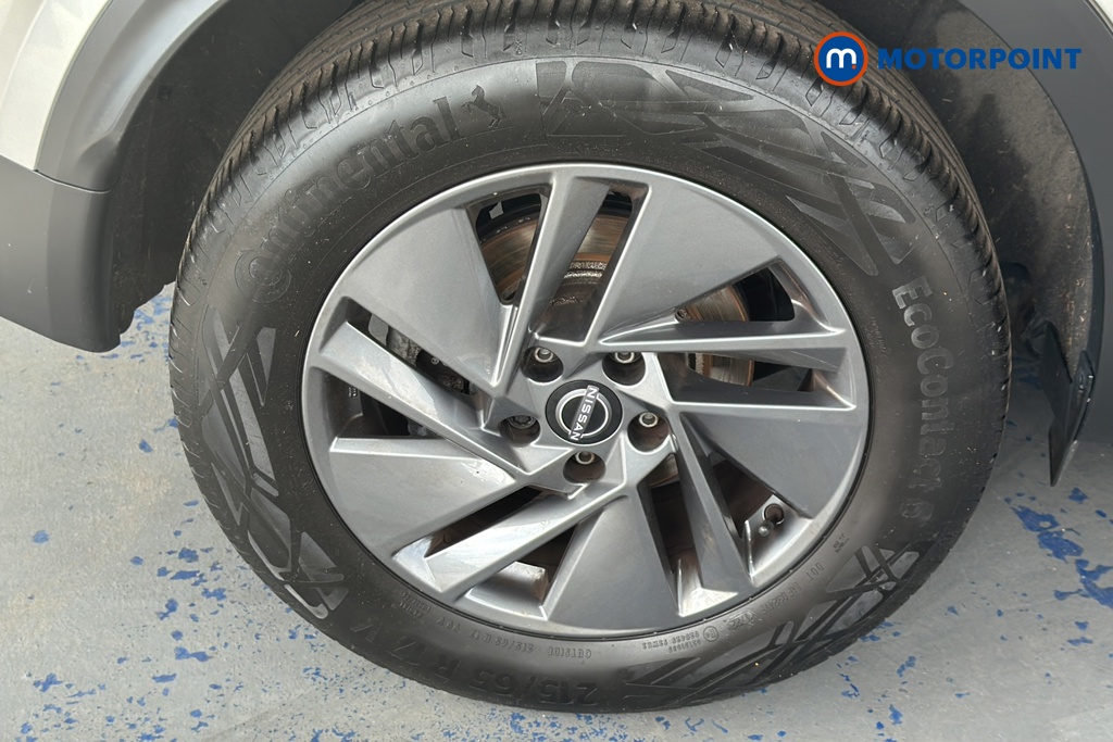 Nissan Qashqai Acenta Premium Automatic Petrol SUV - Stock Number (1645150) - 46th supplementary image