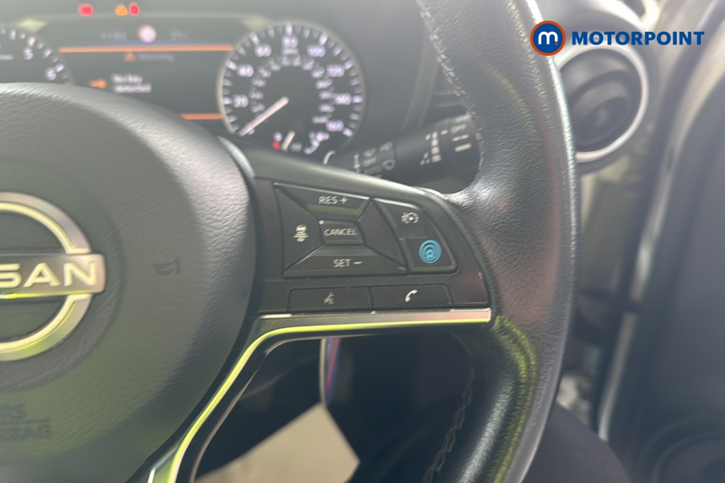 Nissan Juke Tekna Manual Petrol SUV - Stock Number (1645267) - 3rd supplementary image