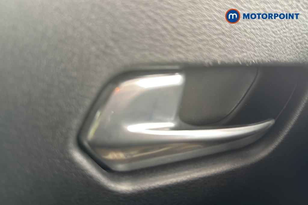Nissan Juke Tekna Manual Petrol SUV - Stock Number (1645267) - 10th supplementary image