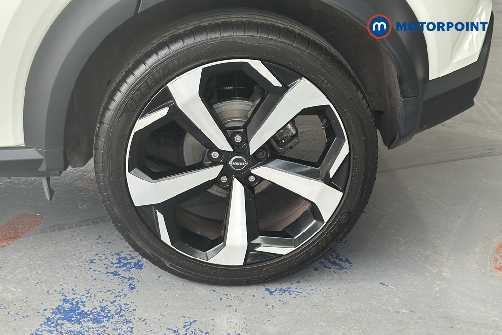 Nissan Juke Tekna Manual Petrol SUV - Stock Number (1645267) - 45th supplementary image