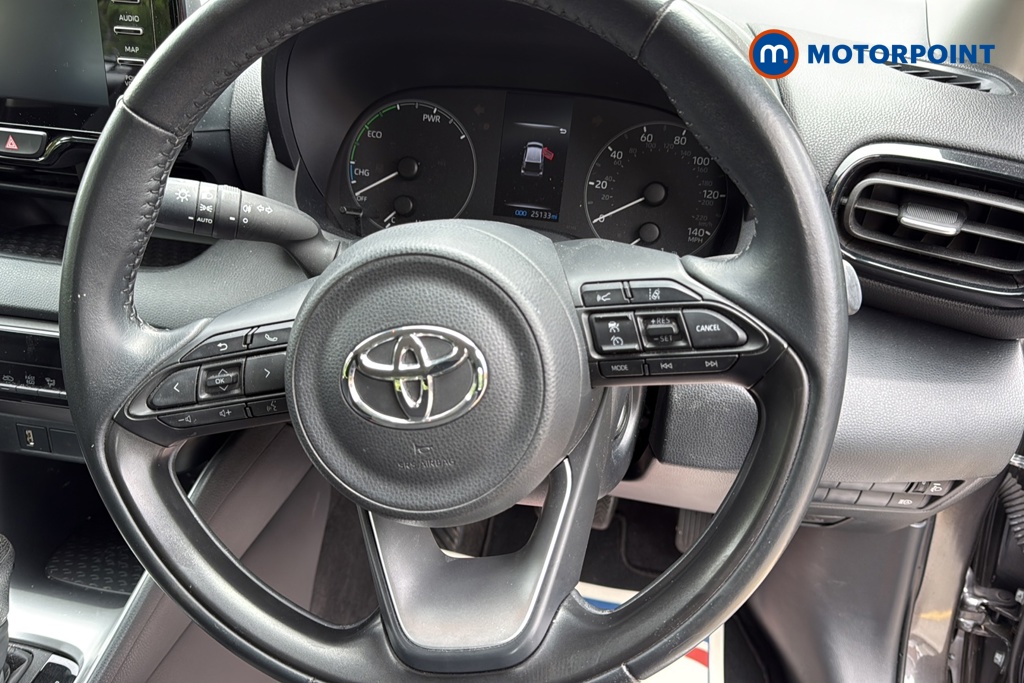 Toyota Yaris Icon Automatic Petrol-Electric Hybrid Hatchback - Stock Number (1645680) - 2nd supplementary image
