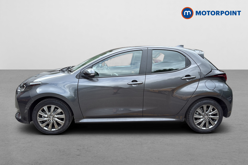 Toyota Yaris Icon Automatic Petrol-Electric Hybrid Hatchback - Stock Number (1645680) - Drivers side