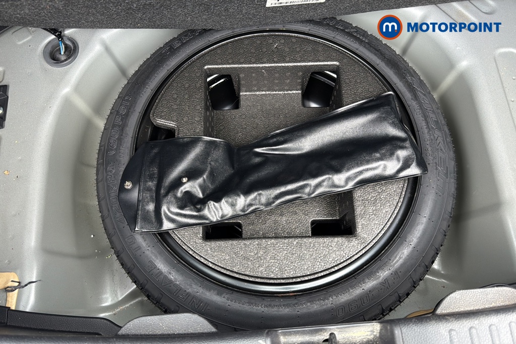 Toyota Yaris Icon Automatic Petrol-Electric Hybrid Hatchback - Stock Number (1645680) - 33rd supplementary image