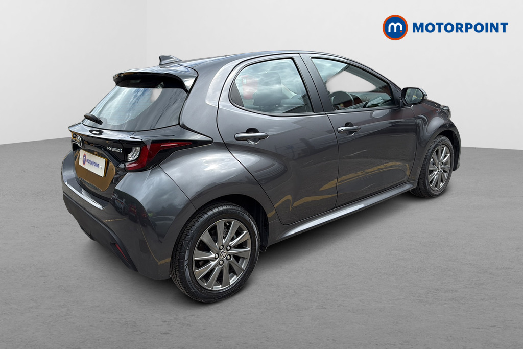 Toyota Yaris Icon Automatic Petrol-Electric Hybrid Hatchback - Stock Number (1645680) - Passenger side rear corner