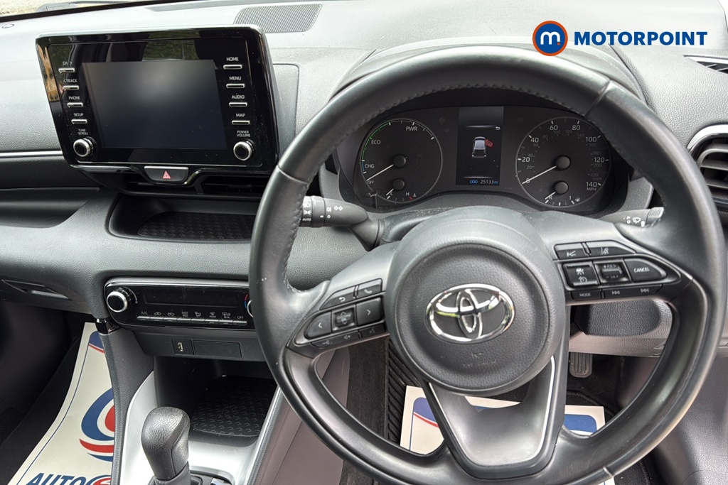 Toyota Yaris Icon Automatic Petrol-Electric Hybrid Hatchback - Stock Number (1645680) - 1st supplementary image