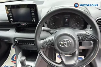 Toyota Yaris Icon Automatic Petrol-Electric Hybrid Hatchback - Stock Number (1645680) - 1st supplementary image