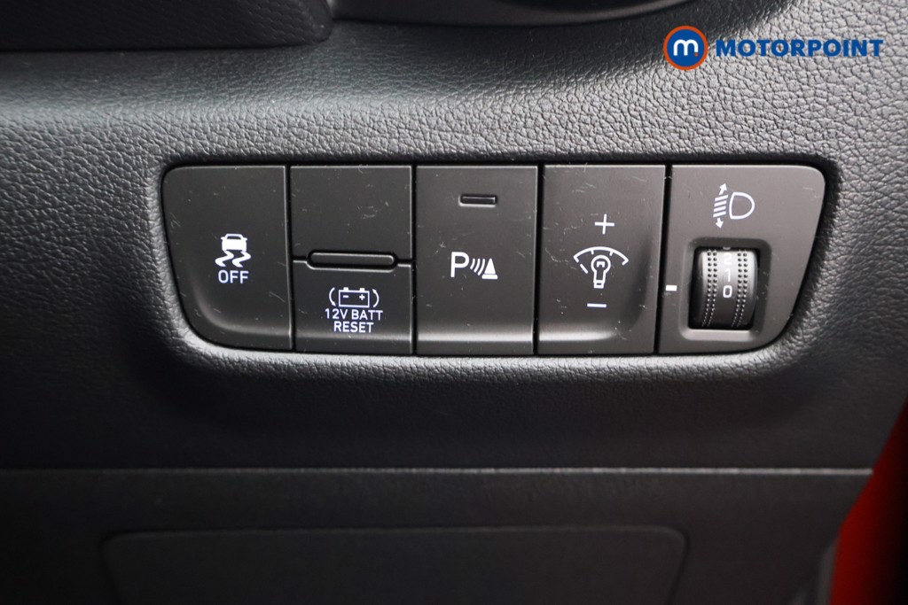 Hyundai Kona Premium Automatic Petrol-Electric Hybrid SUV - Stock Number (1645722) - 10th supplementary image
