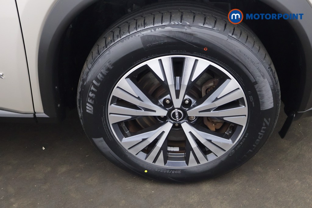 Nissan X-Trail Acenta Premium Automatic Petrol-Electric Hybrid SUV - Stock Number (1645812) - 19th supplementary image