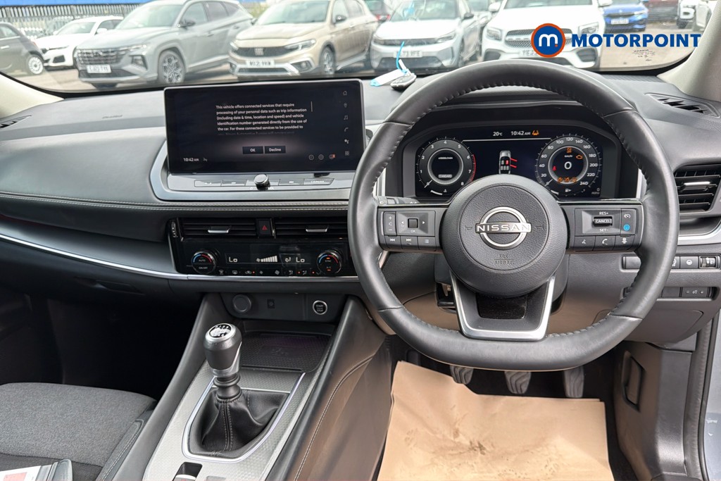 Nissan Qashqai N-Connecta Manual Petrol SUV - Stock Number (1646179) - 2nd supplementary image