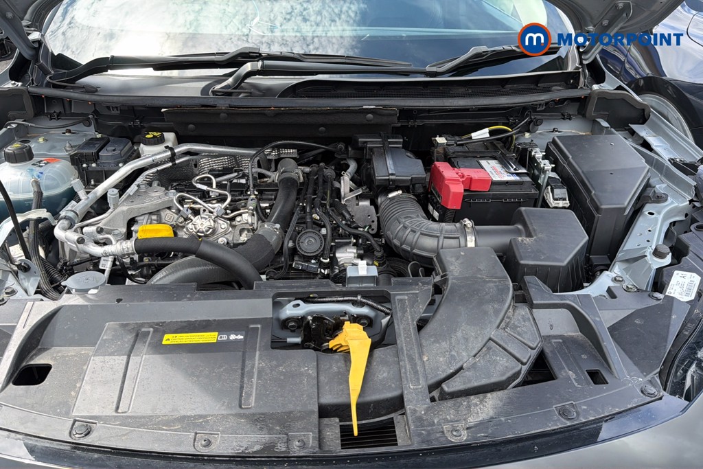 Nissan Qashqai N-Connecta Manual Petrol SUV - Stock Number (1646179) - 51st supplementary image