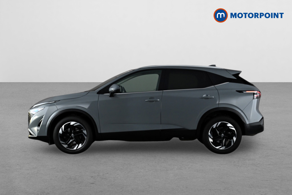 Nissan Qashqai N-Connecta Manual Petrol SUV - Stock Number (1646179) - Passenger side