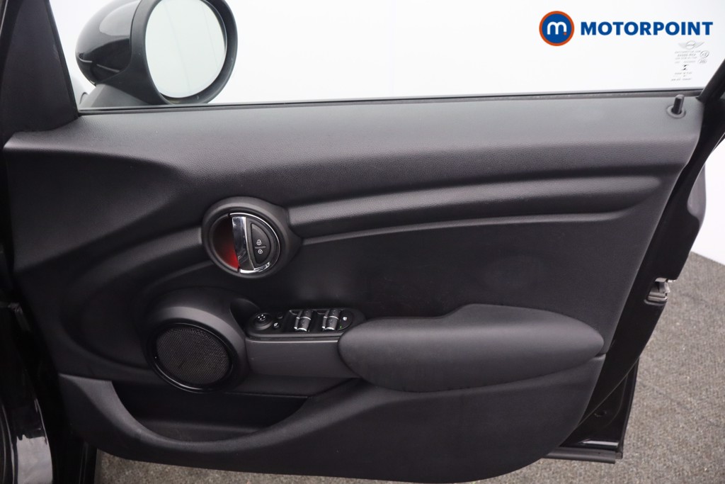 Mini Hatchback Cooper Sport Manual Petrol Hatchback - Stock Number (1646796) - 10th supplementary image