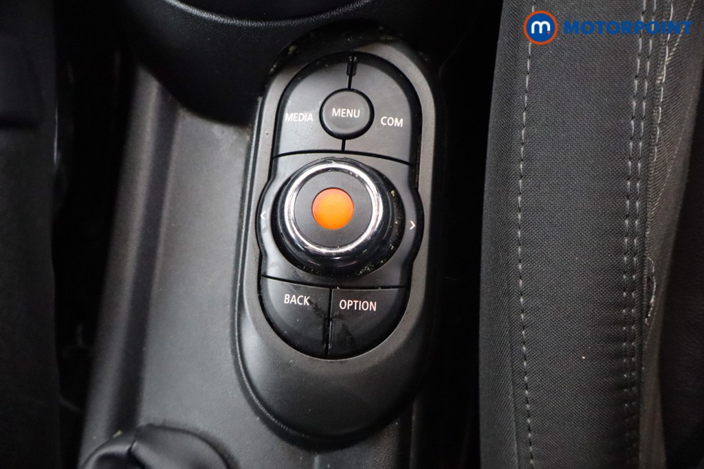 Mini Hatchback Cooper Sport Manual Petrol Hatchback - Stock Number (1646796) - 18th supplementary image