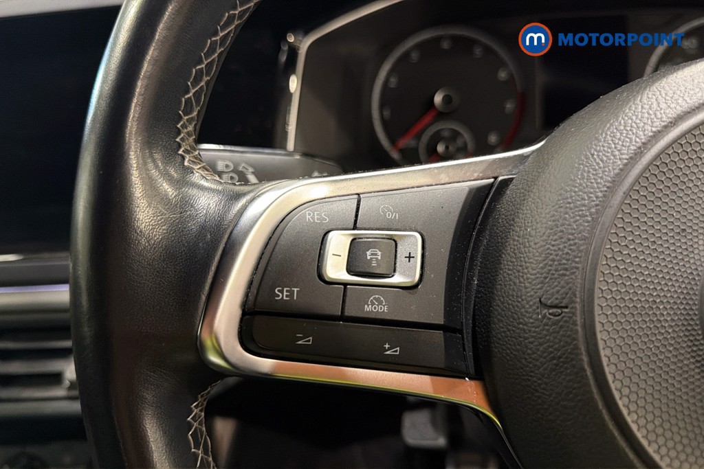Volkswagen Polo R-Line Manual Petrol Hatchback - Stock Number (1646936) - 3rd supplementary image