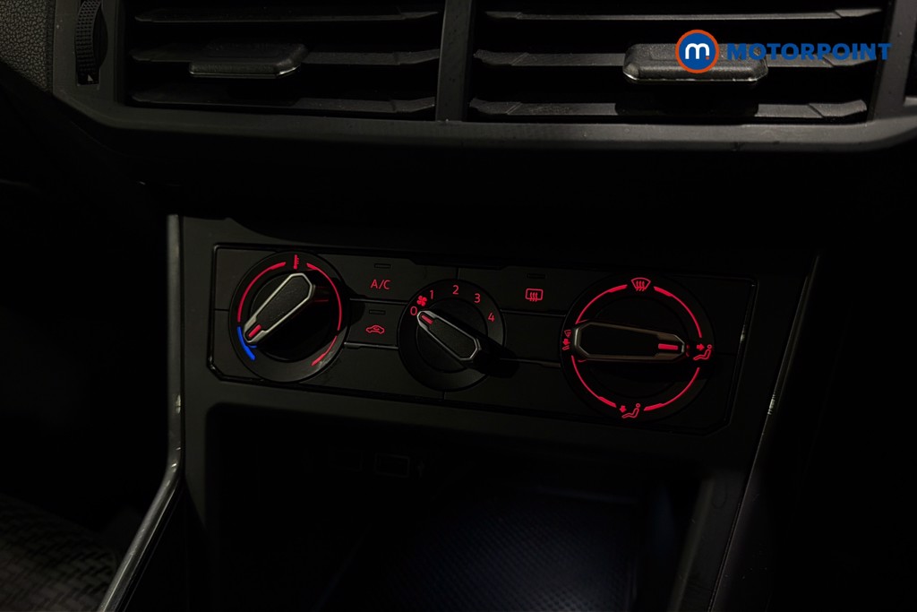 Volkswagen Polo R-Line Manual Petrol Hatchback - Stock Number (1646936) - 12th supplementary image
