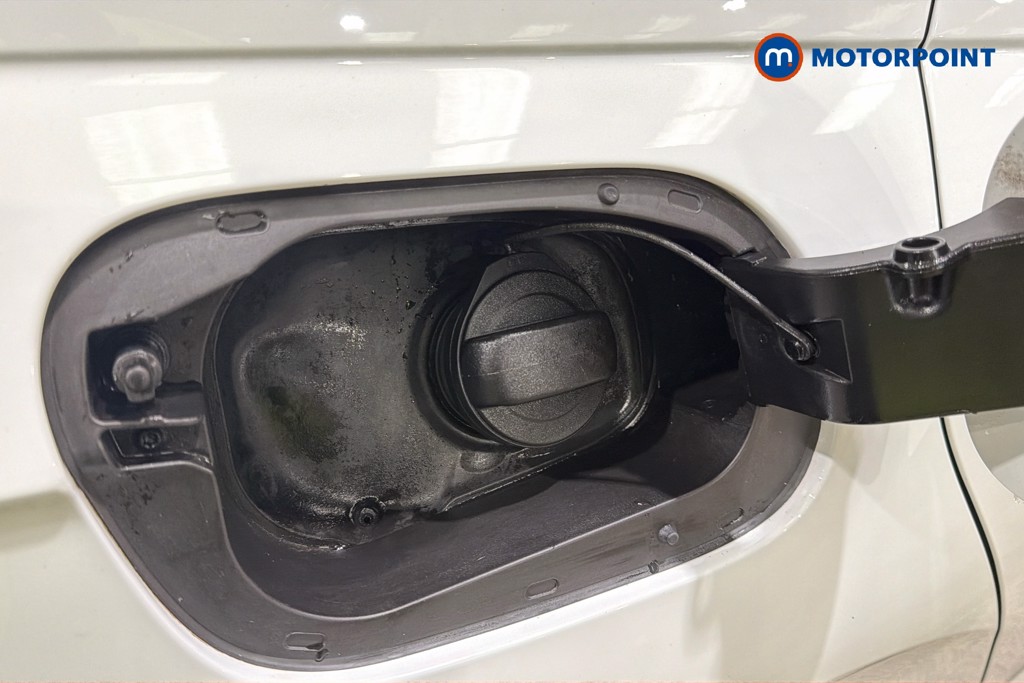 Volkswagen Polo R-Line Manual Petrol Hatchback - Stock Number (1646936) - 41st supplementary image