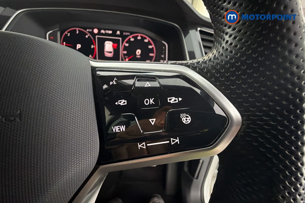 Volkswagen Tiguan R-Line Automatic Diesel SUV - Stock Number (1647436) - 4th supplementary image