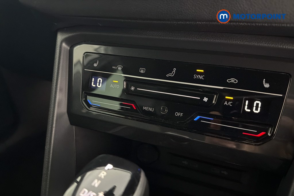 Volkswagen Tiguan R-Line Automatic Diesel SUV - Stock Number (1647436) - 12th supplementary image