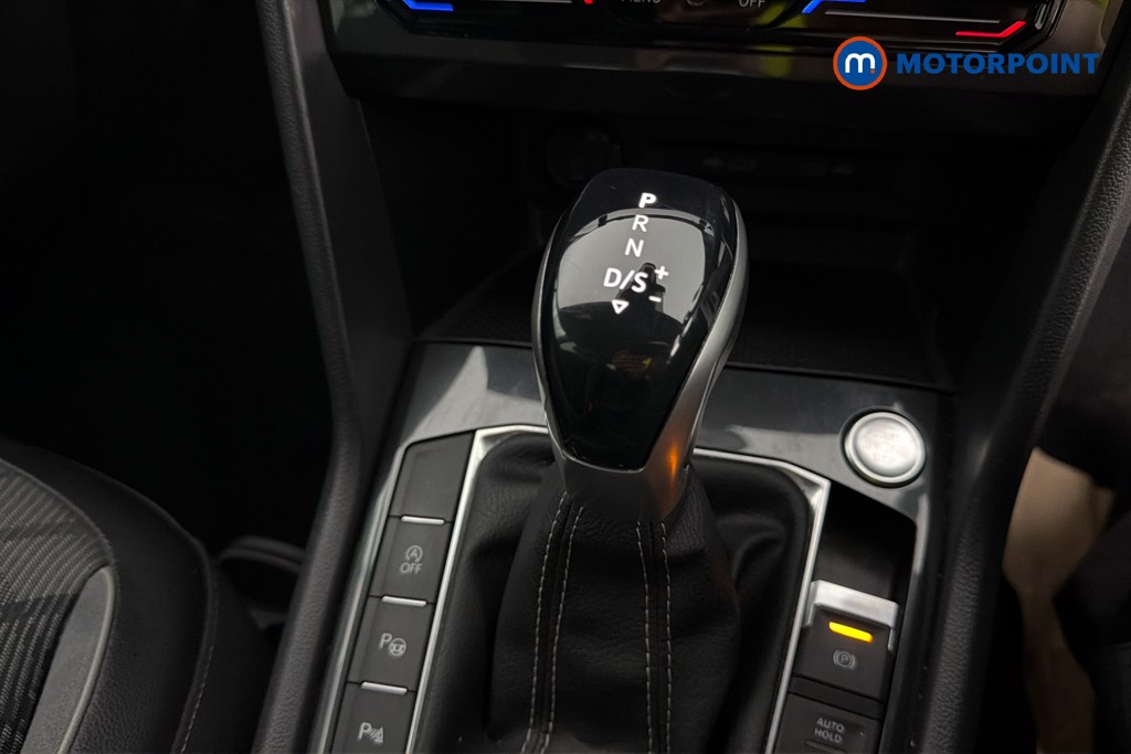 Volkswagen Tiguan R-Line Automatic Diesel SUV - Stock Number (1647436) - 15th supplementary image