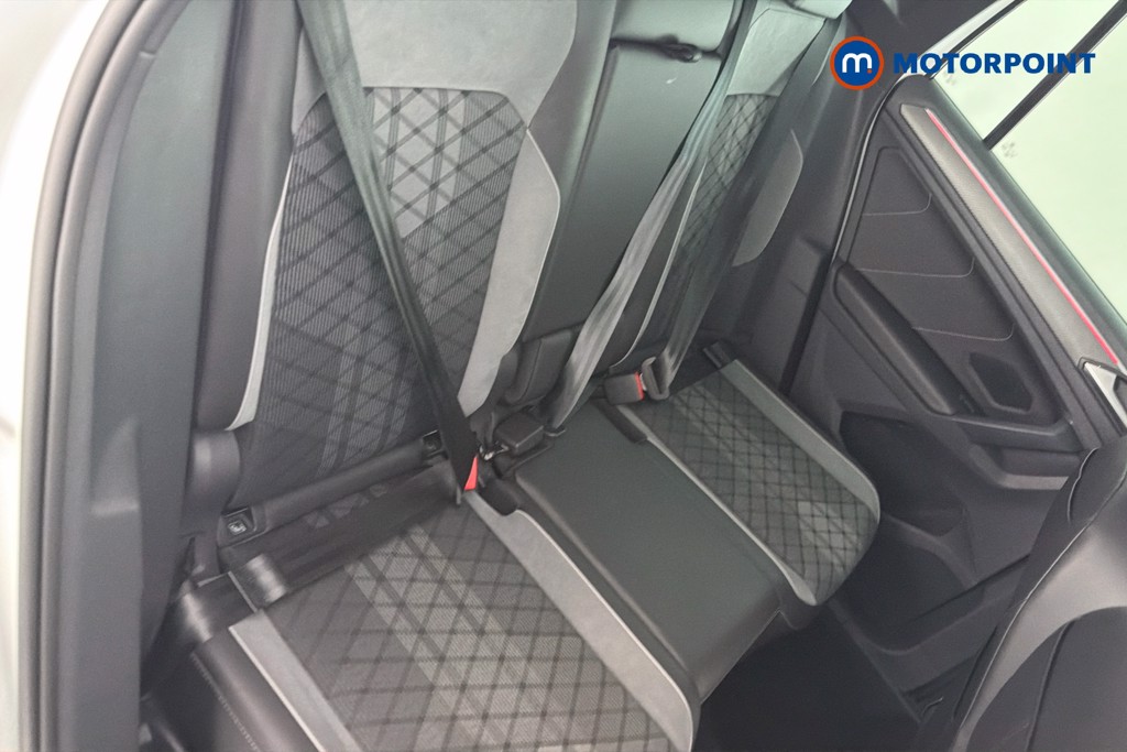 Volkswagen Tiguan R-Line Automatic Diesel SUV - Stock Number (1647436) - 28th supplementary image