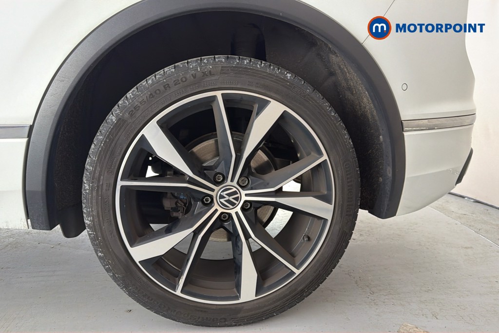 Volkswagen Tiguan R-Line Automatic Diesel SUV - Stock Number (1647436) - 48th supplementary image