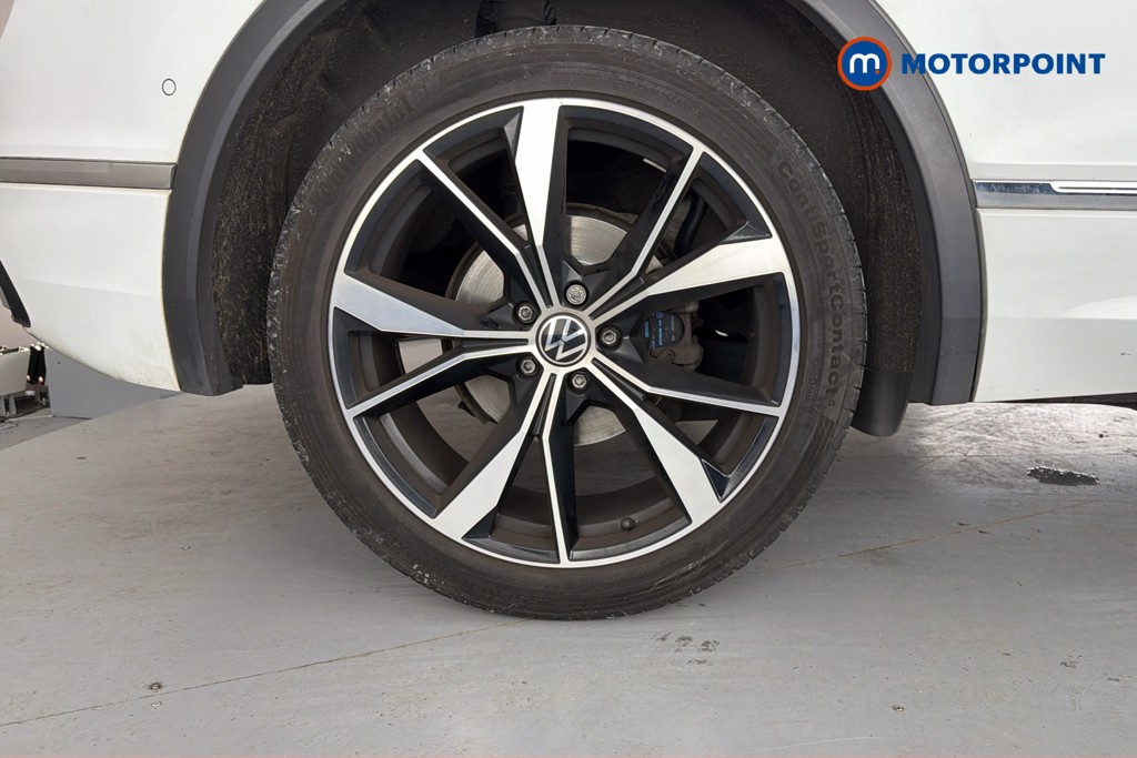 Volkswagen Tiguan R-Line Automatic Diesel SUV - Stock Number (1647436) - 49th supplementary image