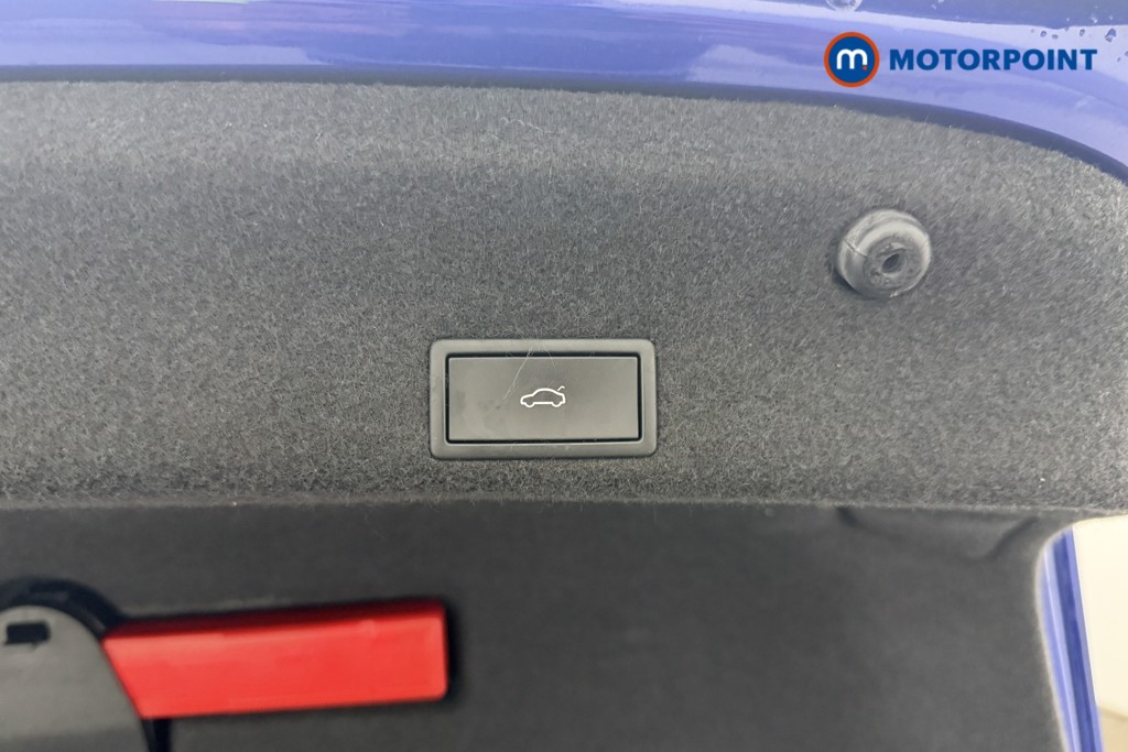 Volkswagen Passat R-Line Automatic Petrol Saloon - Stock Number (1647738) - 15th supplementary image
