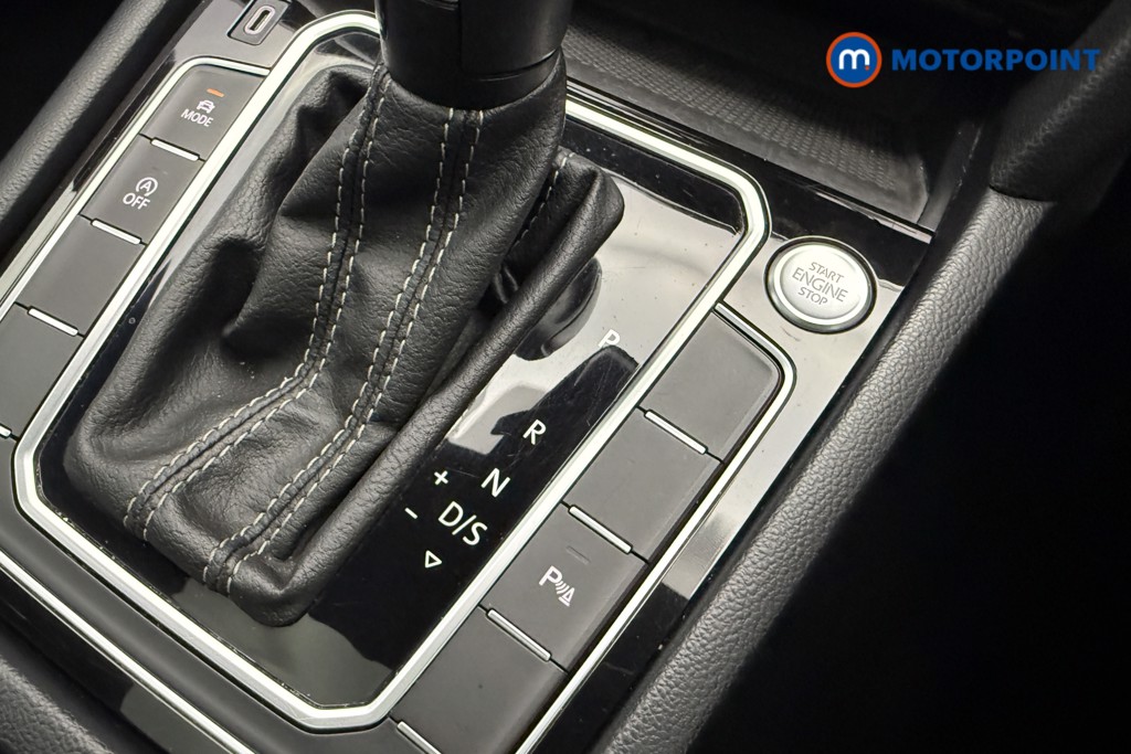 Volkswagen Passat R-Line Automatic Petrol Saloon - Stock Number (1647738) - 31st supplementary image