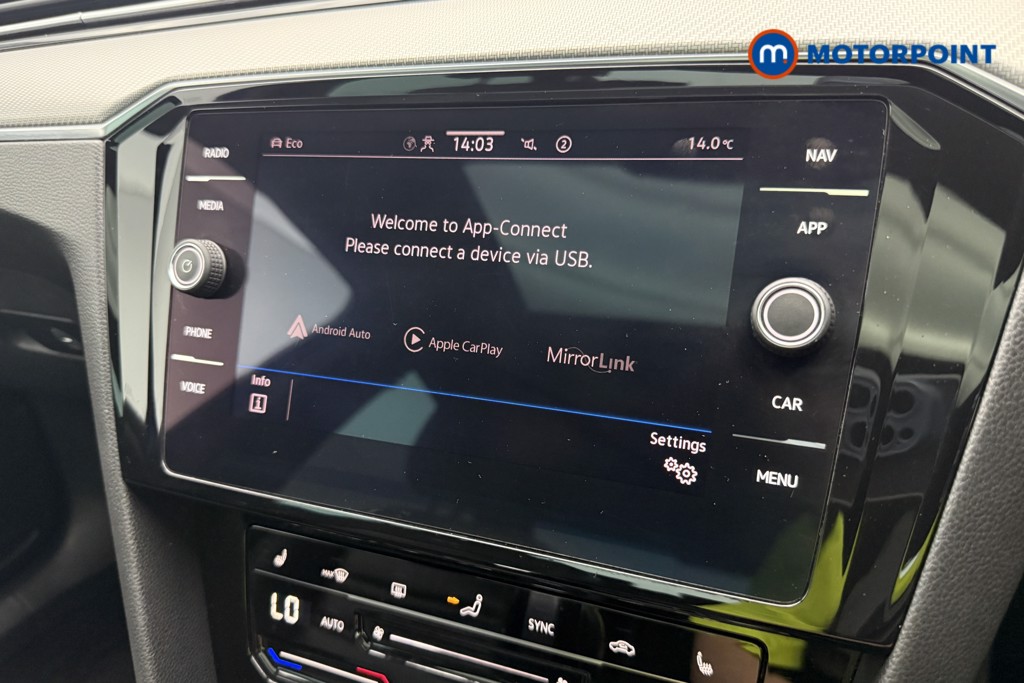 Volkswagen Passat R-Line Automatic Petrol Saloon - Stock Number (1647738) - 36th supplementary image