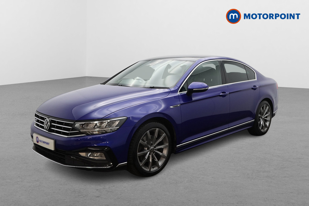 Volkswagen Passat R-Line Automatic Petrol Saloon - Stock Number (1647738) - Passenger side front corner