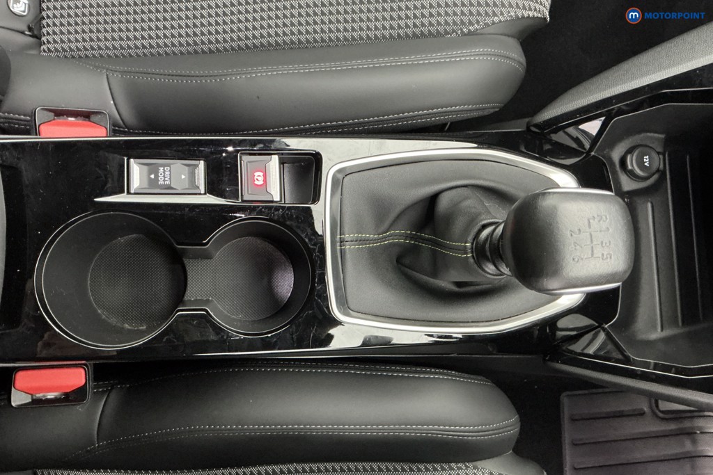 Peugeot 208 Gt Line Manual Petrol Hatchback - Stock Number (1647791) - 8th supplementary image