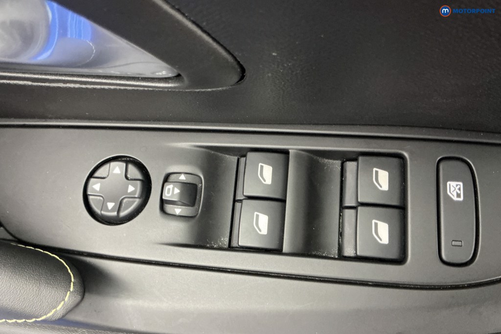 Peugeot 208 Gt Line Manual Petrol Hatchback - Stock Number (1647791) - 17th supplementary image