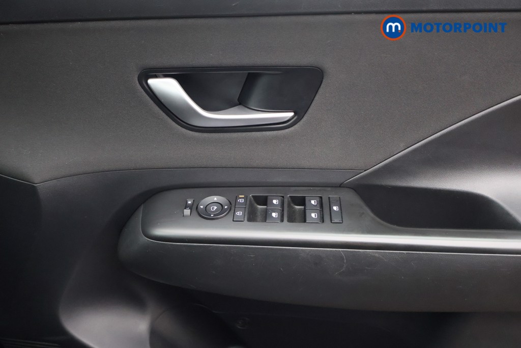 Hyundai Kona Advance Automatic Petrol-Electric Hybrid SUV - Stock Number (1647805) - 11th supplementary image