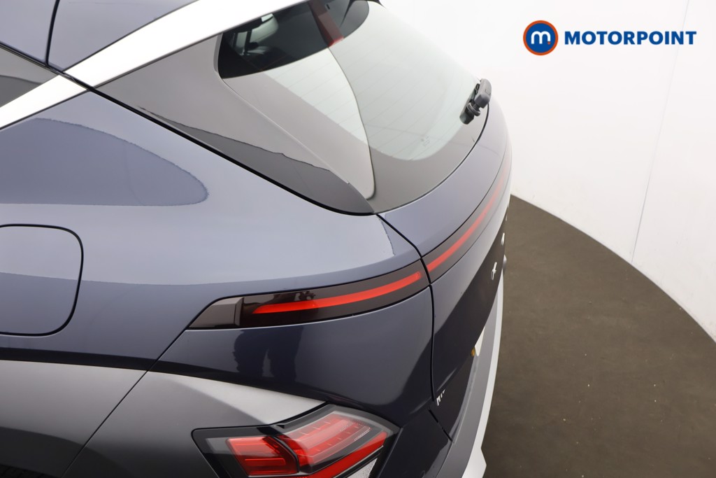 Hyundai Kona Advance Automatic Petrol-Electric Hybrid SUV - Stock Number (1647805) - 16th supplementary image
