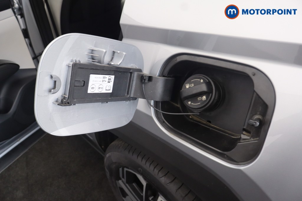 Hyundai Tucson Ultimate Automatic Petrol SUV - Stock Number (1647972) - 24th supplementary image