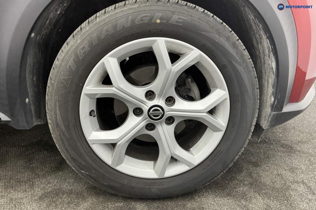 Nissan Juke N-Connecta Automatic Petrol SUV - Stock Number (1648339) - 24th supplementary image