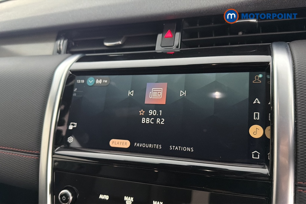 Land Rover Discovery Sport Urban Edition Automatic Diesel SUV - Stock Number (1648404) - 8th supplementary image