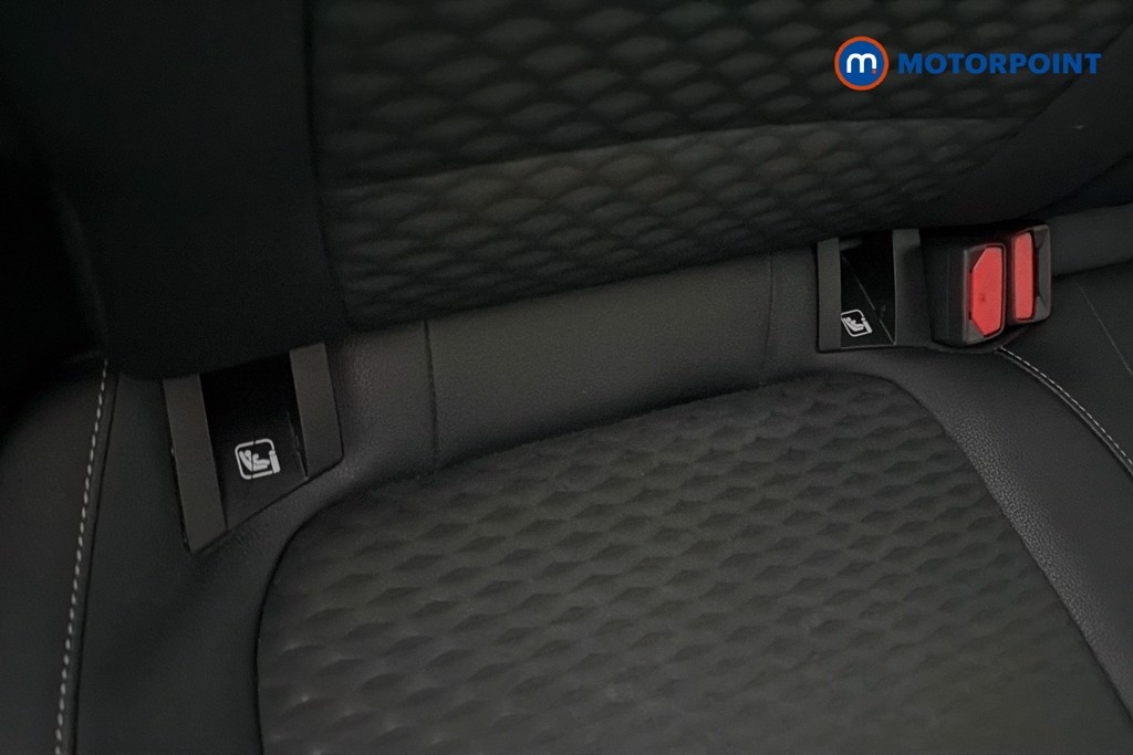 Ford Focus Titanium X Edition Automatic Petrol Hatchback - Stock Number (1648548) - 29th supplementary image